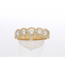 Goldring mit Diamanten (inkl. Zertifikat)